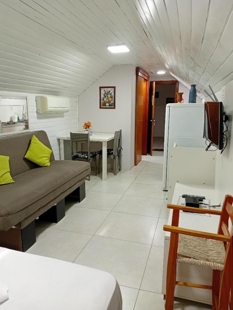 Novo Aconchego Apartment กรามาโด ภายนอก รูปภาพ