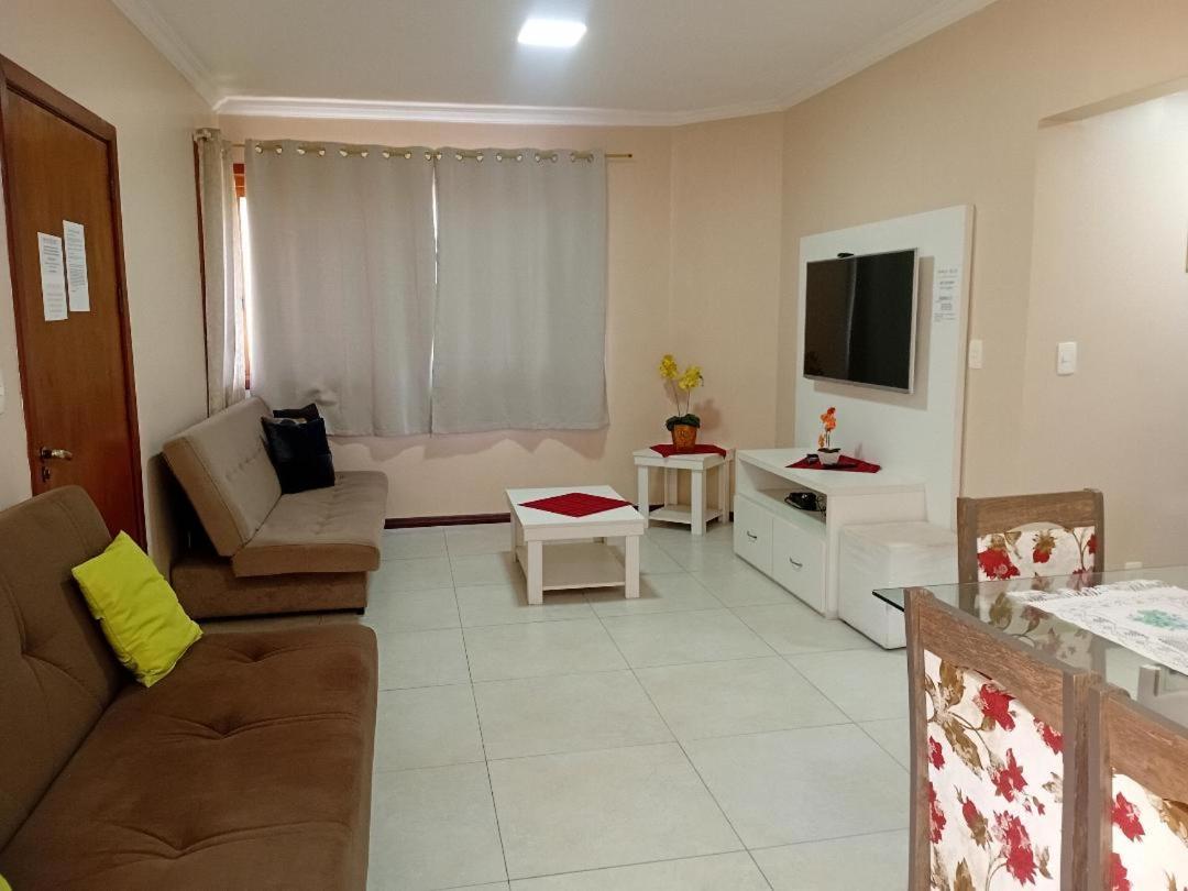 Novo Aconchego Apartment กรามาโด ภายนอก รูปภาพ
