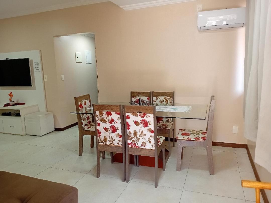 Novo Aconchego Apartment กรามาโด ภายนอก รูปภาพ