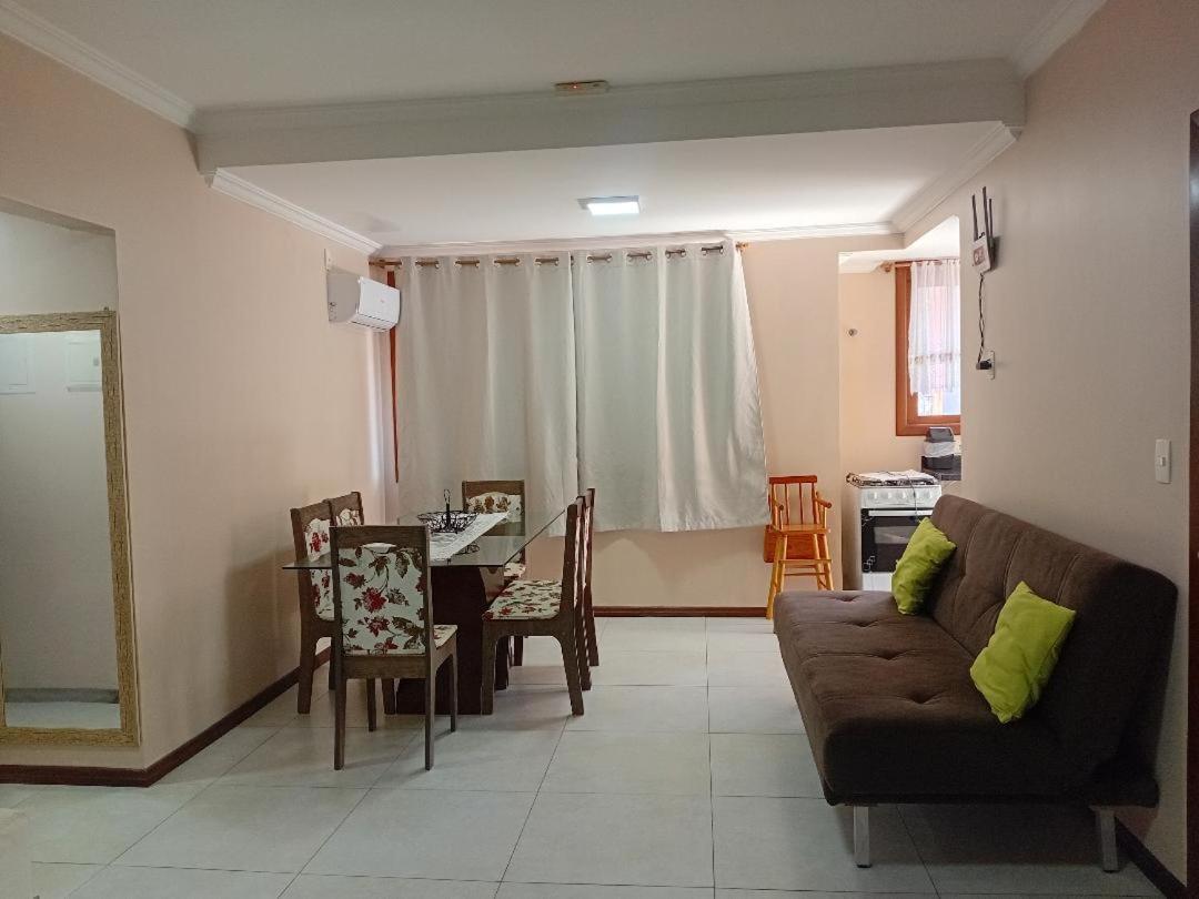 Novo Aconchego Apartment กรามาโด ภายนอก รูปภาพ